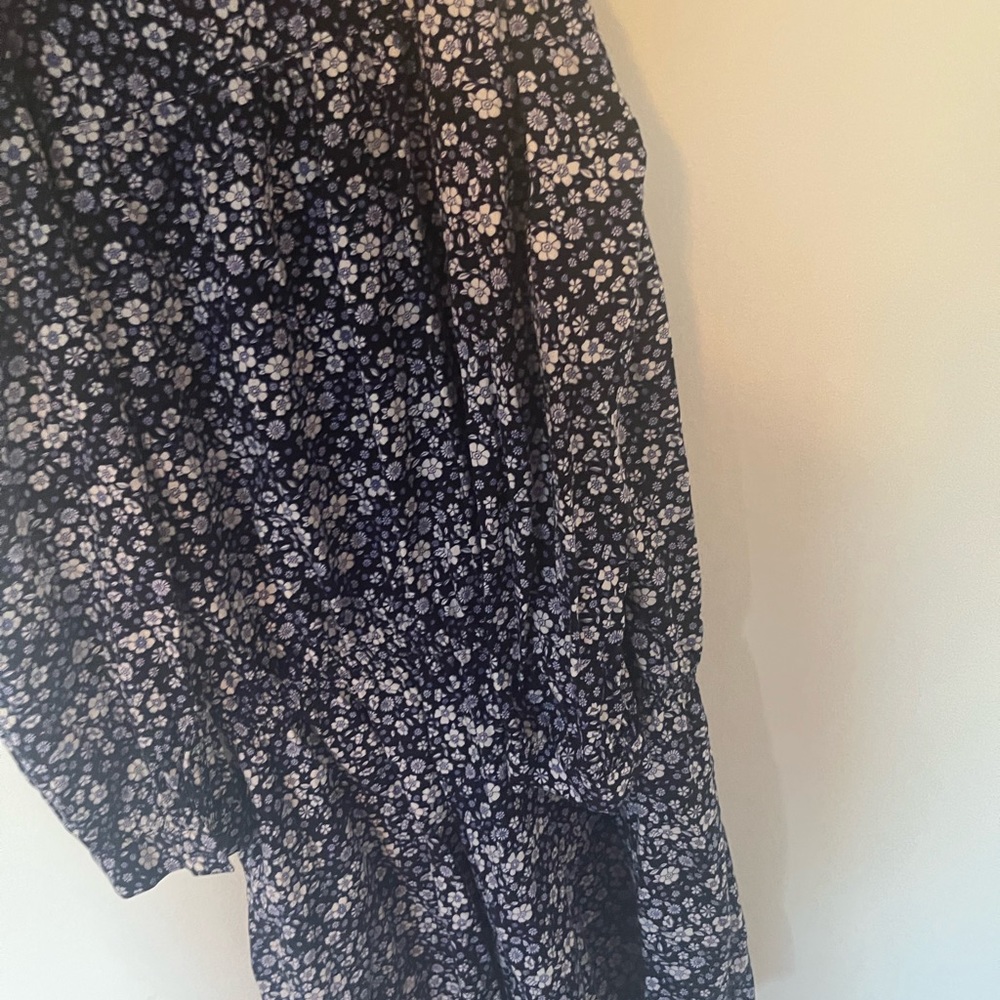 Romper - Picture 2 of 3
